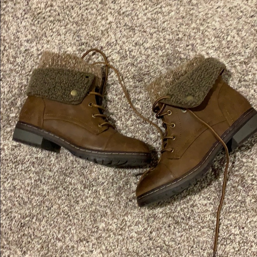Coolway Bring sweater cuff boots, never worn